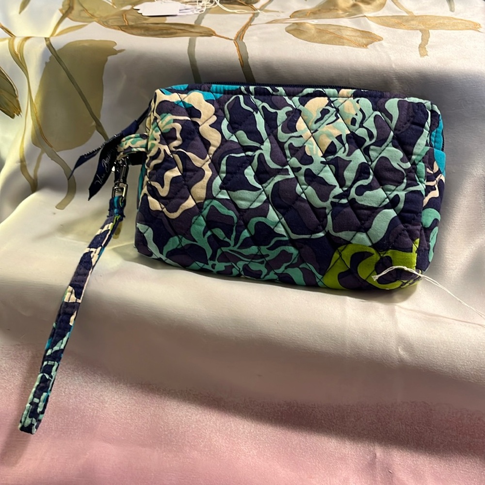 Vera Bradley pouch/carry all blue and white
